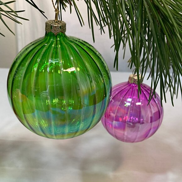 4 NIB Fluted Glass Y2K Globe Holiday Ornaments Purple & Green - Picture 3 of 7